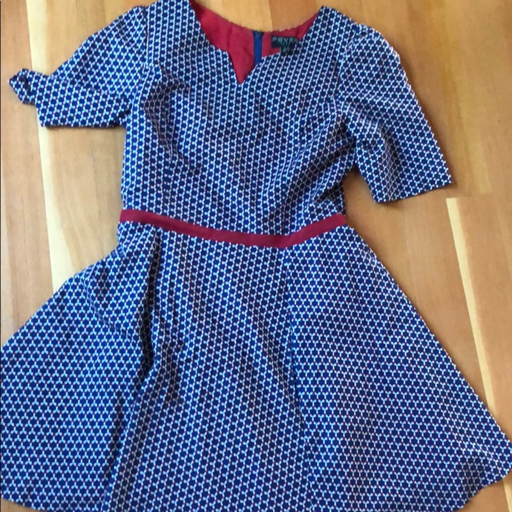 Dress with pockets!